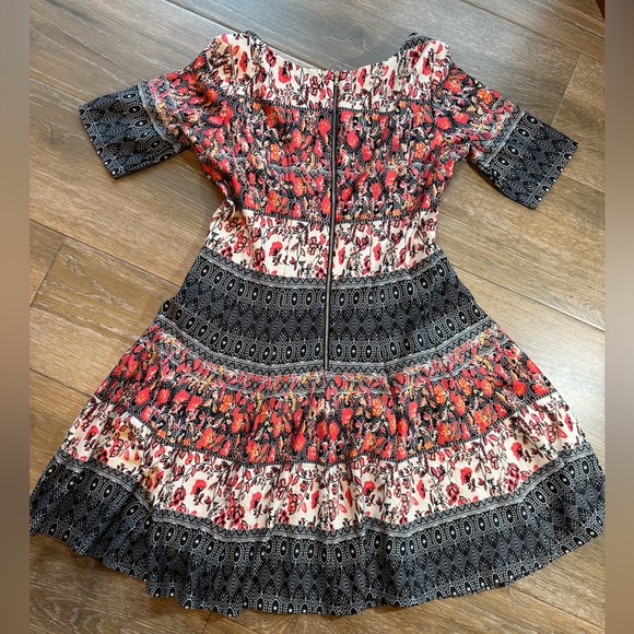 Julian Taylor multicolor fit and flare floral print dress size 14 - Picture 3 of 9